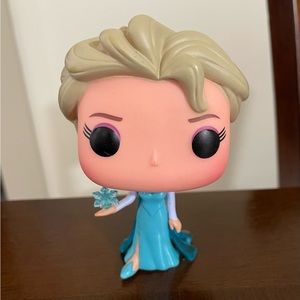 Funko POP Disney Frozen: Elsa #82